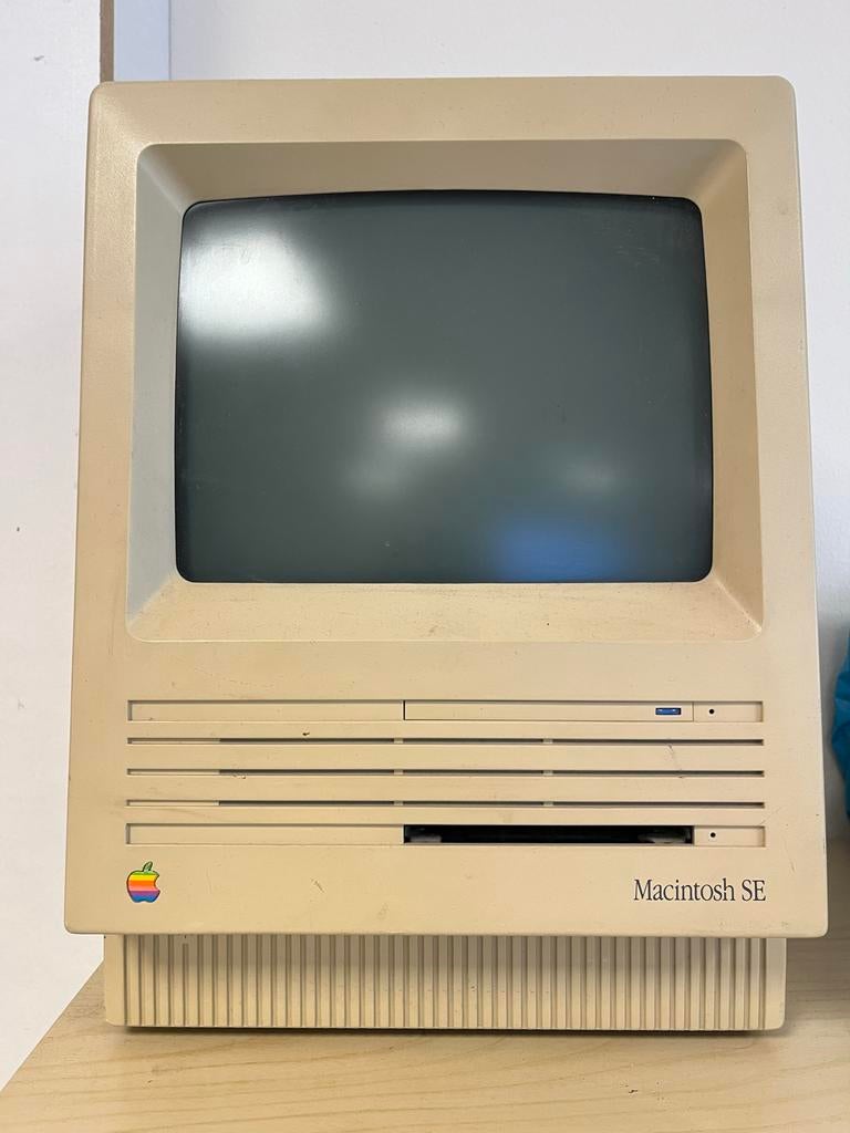 Apple Macintosh SE M5011, Computers en Software, Vintage Computers, Ophalen