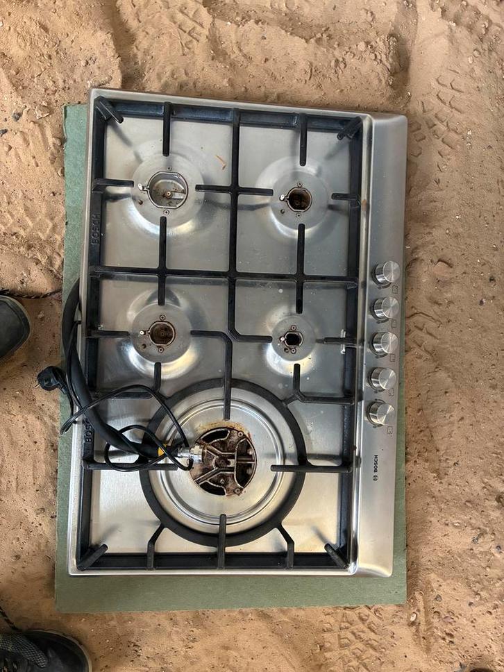 Bosch gaskookplaat (5p) met wokbrander en elektr. ontsteking, Witgoed en Apparatuur, Kookplaten, Gebruikt, Inbouw, Gas, 5 kookzones of meer