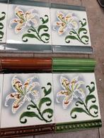 76 art nouveau wandtegels decor lelie, ook div. randen
