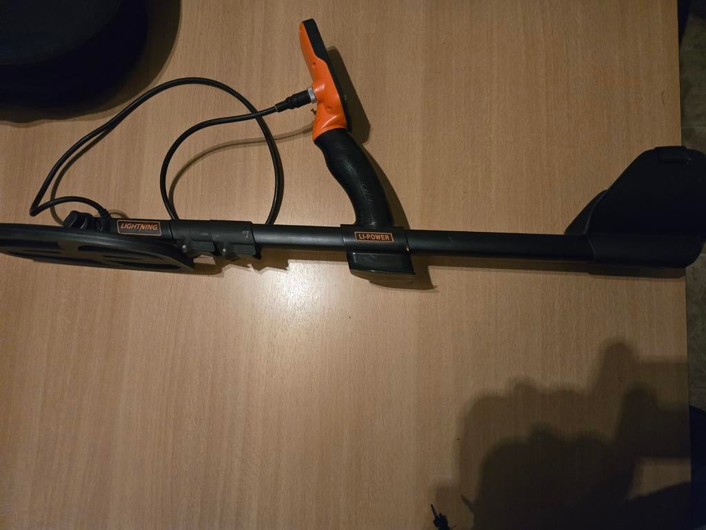 Quest metaal detector Q20, Ophalen, Zo goed als nieuw, Overige merken
