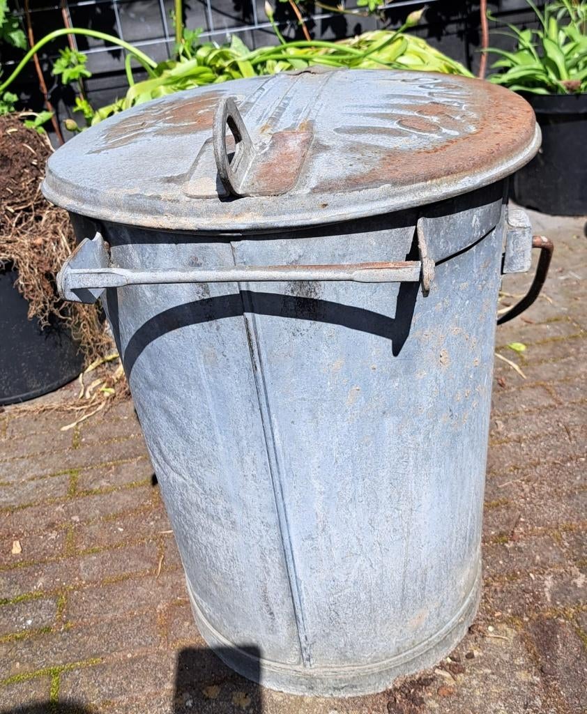 Zinken vuilnisbak, Huis en Inrichting, Woonaccessoires | Prullenbakken, Ophalen, Gebruikt, 50 tot 75 cm, 40 liter of meer