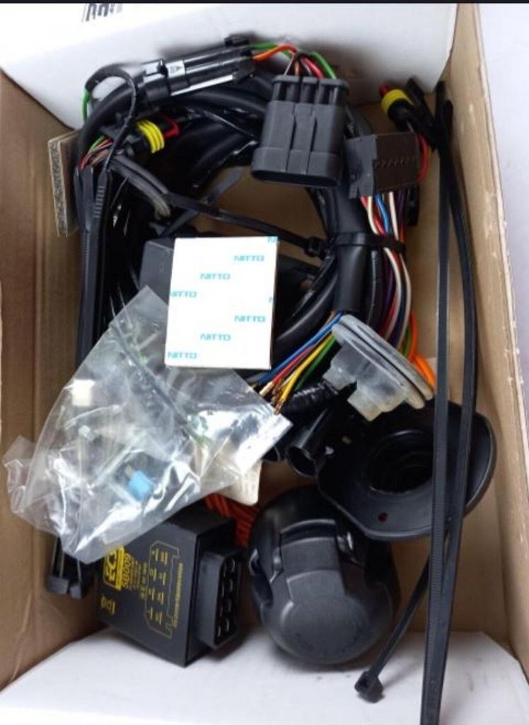 Trekhaak kabelset 7 polig FI-030-BB nieuw Fiat Linea, -, -, Nieuw, Ophalen of Verzenden