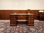 Antiek Klassiek Engels Bureau, Ophalen