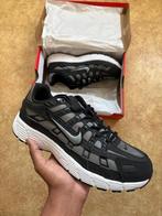 Nike P-6000 black cool grey (EU 42,43), Kleding | Heren, Overige Herenkleding, Ophalen of Verzenden, Nieuw, Nike