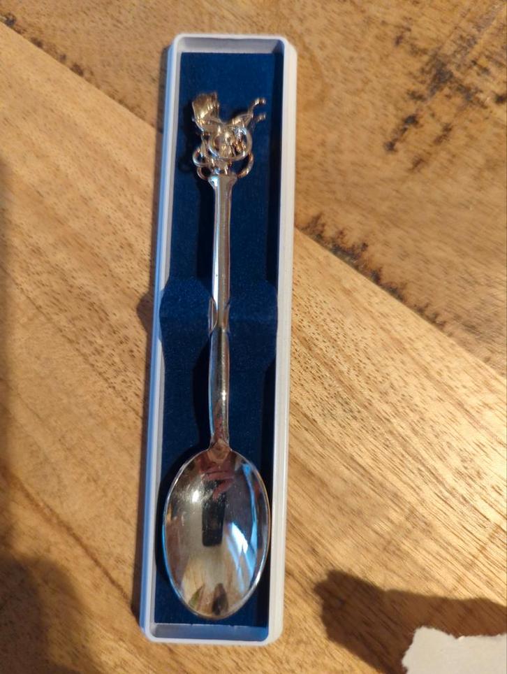 Zilveren Lepel met kinderwagen Figuur, Antiek en Kunst, Antiek | Bestek, Ophalen of Verzenden