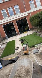 Voor tuinrenovatie, een nieuwe tuin en grondwerk!