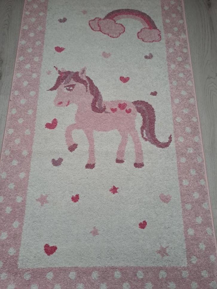Schattig Kinderkleed - Eenhoorn & Regenboog - 80x150 cm, Huis en Inrichting, Stoffering | Tapijten en Kleden, Gebruikt, 50 tot 100 cm