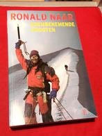 GESIGNEERD Adembenemende hoogten. Ronald Naar., Ophalen of Verzenden, Gelezen, Europa