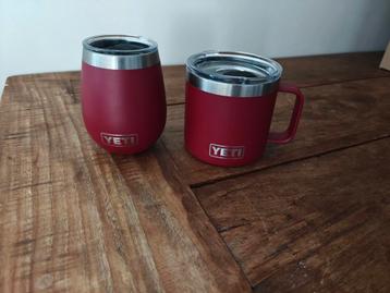 2 Yeti Thermo Bekers - Nieuwstaat! beschikbaar voor biedingen