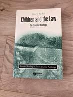 Children and the law, Ophalen of Verzenden, Alpha, Zo goed als nieuw, WO