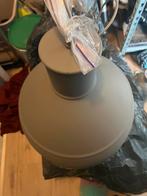 Grijze hanglamp, Huis en Inrichting, Lampen | Hanglampen, Ophalen of Verzenden, Zo goed als nieuw, Metaal, 50 tot 75 cm