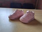 Nike schoentjes (maat 19), Meisje, Ophalen of Verzenden, Nike, Gebruikt