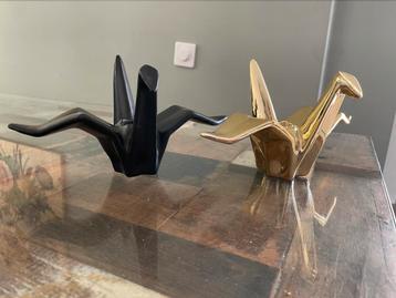 Twee mooie origami kraanvogel kandelaars beschikbaar voor biedingen