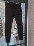 Te koop nieuwe zwarte damesbroek, merk CR7, maat 31W/30L, Maat 38/40 (M), CR7, Zwart, Nieuw