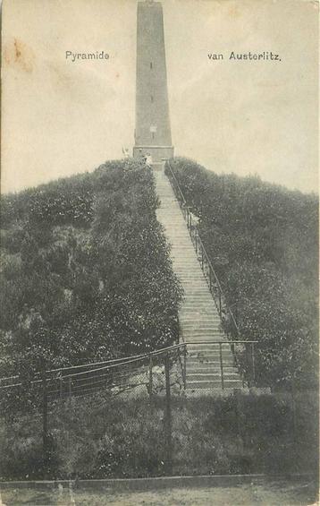 (388-051-045) Austerlitz Pyramide beschikbaar voor biedingen