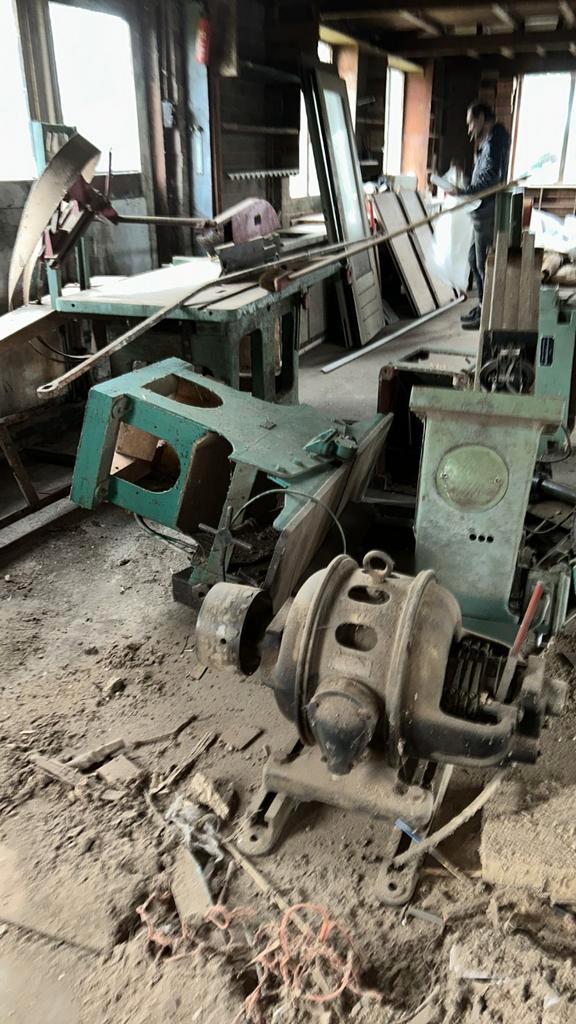 Gezocht Oud ijzer metalen oude machines, Doe-het-zelf en Verbouw, Metalen, Zo goed als nieuw, Ophalen of Verzenden