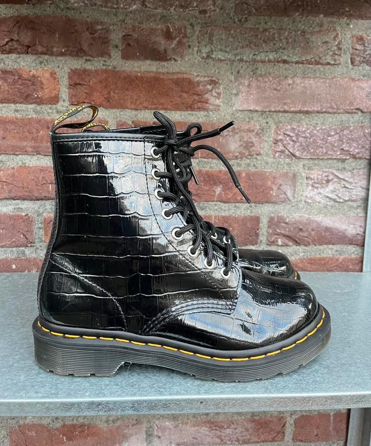 Dr. Martens 1460 Patent Croco maat 38, Kleding | Dames, Schoenen, Gedragen, Lage of Enkellaarzen, Zwart, Ophalen of Verzenden