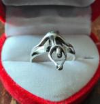 Zilveren ring met naakte vrouw mt 18 gewicht 3.5 gram, 18 tot 19, Ophalen of Verzenden, Zo goed als nieuw, Dame