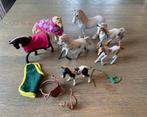Schleich paarden 7 stuks met 2 halsters, 1 zadel en 3 dekens, Ophalen, Zo goed als nieuw