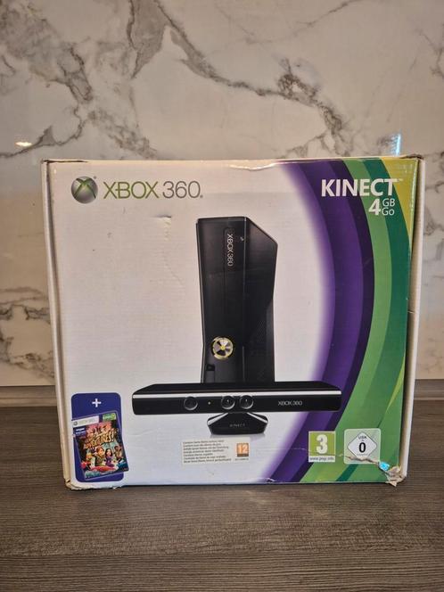 Xbox 360 Slim 4GB Kinect + Xkey mod (compleet in doos), Spelcomputers en Games, Spelcomputers | Xbox 360, Zo goed als nieuw, 4 GB