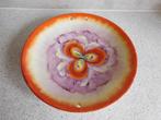Bord 21 cm. "Cameo" Royal Duchess, Antiek en Kunst, Antiek | Keramiek en Aardewerk, Ophalen of Verzenden