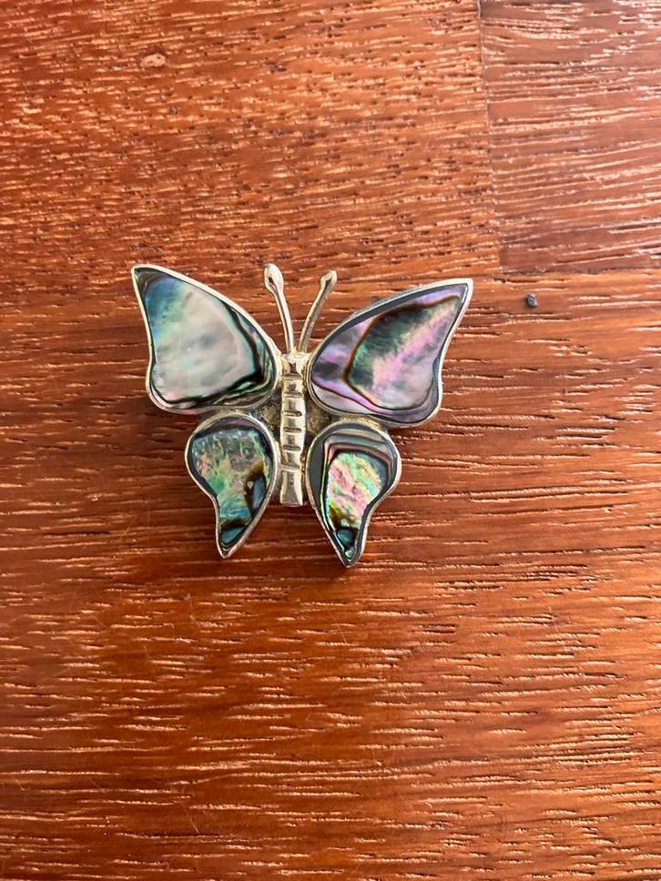 Vintage Zilveren Vlinder Broche Abalone, Sieraden, Tassen en Uiterlijk, Broches, Gebruikt, Zilver, Overige kleuren, Minder dan 4 cm