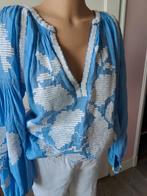 March 11 baby blauwe blouse tuniek M-L embroidered aztec, Kleding | Dames, Blouses en Tunieken, Nieuw, Blauw, Maat 42/44 (L), Ophalen of Verzenden