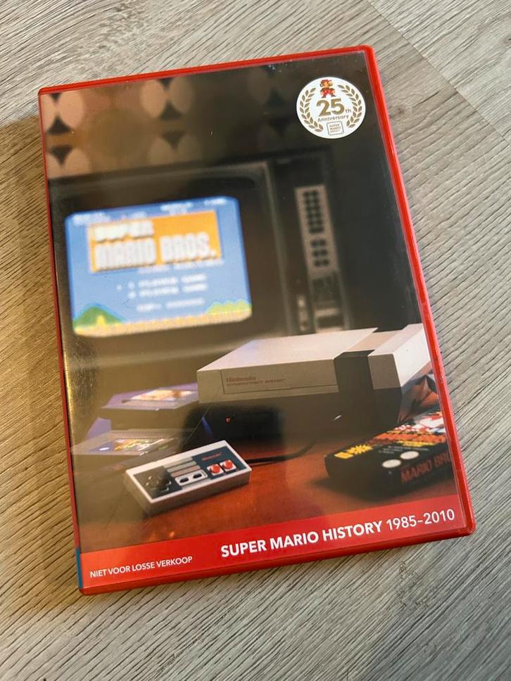 Super Mario History 1985-2010, Spelcomputers en Games, Games | Overige, Zo goed als nieuw, Racen en Vliegen, 1 speler, Vanaf 3 jaar