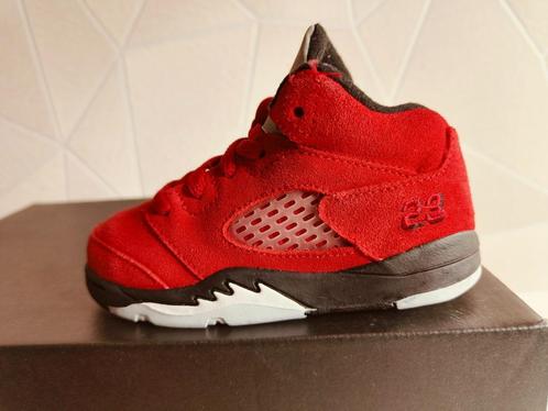 Nike Air Jordan 5 Retro Kids Raging Bull maat 23,5, Kinderen en Baby's, Kinderkleding | Schoenen en Sokken, Zo goed als nieuw
