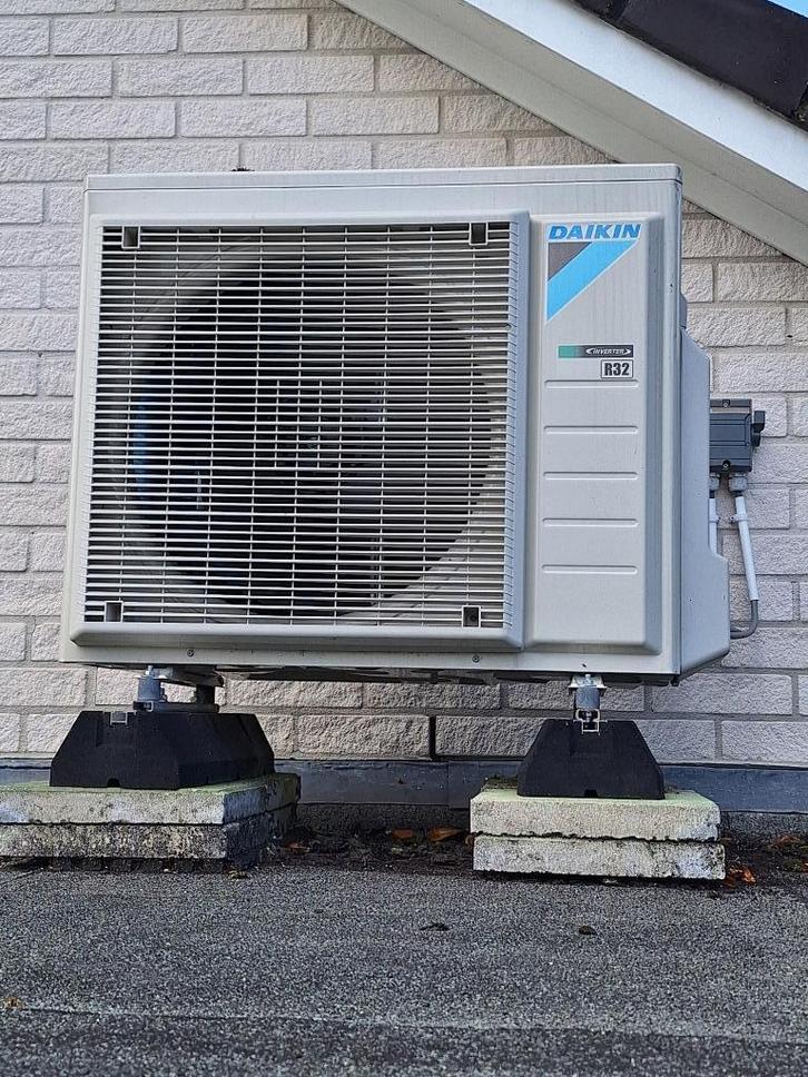 Daikin warmtepomp buitenunit 6kW, Doe-het-zelf en Verbouw, Verwarming en Radiatoren, Zo goed als nieuw, Overige typen, 800 watt of meer