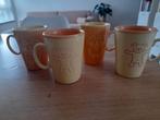 Mokken geel/oranje van Just Mugs, Huis en Inrichting, Keuken | Servies, Ophalen of Verzenden, Nieuw, Overige stijlen, Kop(pen) en/of Schotel(s)
