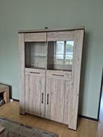 Vitrinekast, Huis en Inrichting, Ophalen, Met deur(en), 100 tot 150 cm, Zo goed als nieuw