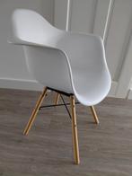 Witte Design Keukenstoel met Armleuningen, Huis en Inrichting, Stoelen, Ophalen