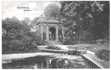 700494 Middelburg Koepoort 1922 Gelopen met postzegel  beschikbaar voor biedingen