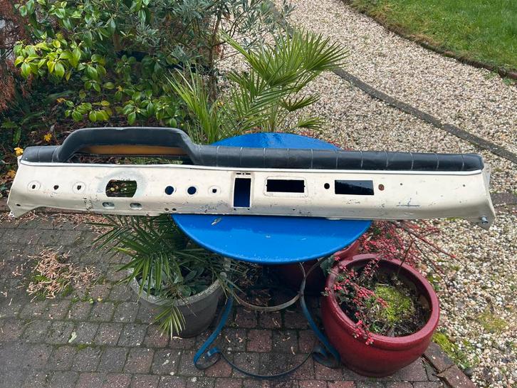 Volvo AMAZON Dashboard & Dasboard Cover, Auto-onderdelen, Dashboard en Schakelaars, Volvo, Gebruikt, Ophalen of Verzenden