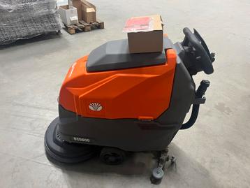 SCHROBMACHINE NIEUW DAEWOO beschikbaar voor biedingen