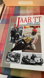 60 Jaar TT 1925-1985 verzamelaar, Boeken, Motoren, Ophalen of Verzenden, Zo goed als nieuw, Diverse auteurs, Algemeen