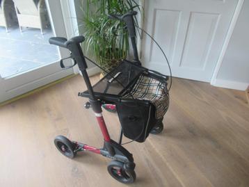 Mooie Lichtgewicht Rollator Topro Troja Viva 2G Rood Maat M beschikbaar voor biedingen