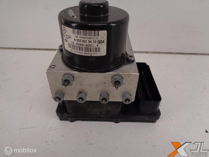 C-KLASSE W203 ABS/ESP POMP 2095450232 0034319412, Auto-onderdelen, Remmen en Aandrijving, Mercedes-Benz, Gebruikt, Ophalen of Verzenden