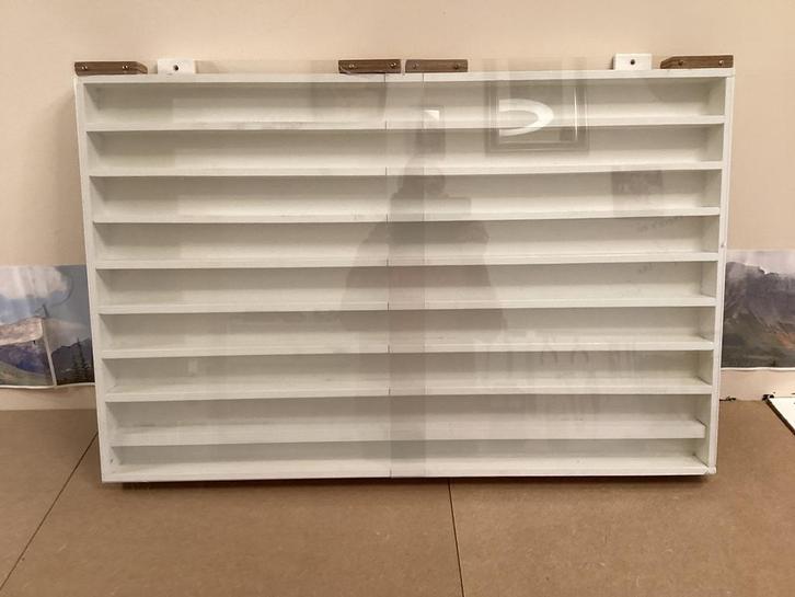 Vitrinekasten n spoor, Hobby en Vrije tijd, Modeltreinen | N-Spoor, Gebruikt, Overige typen, Gelijkstroom of Wisselstroom, Overige merken