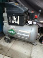 Compressor, Doe-het-zelf en Verbouw, Compressors, Zo goed als nieuw, 6 tot 10 bar, 100 liter of meer, 400 tot 800 liter/min