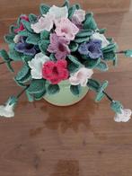 Petunia plant gehaakt / kunstplant, Ophalen, Zo goed als nieuw, Haken, Patroon of Boek