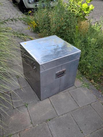 Professionele aluminium flightcase 57x57x58 cm beschikbaar voor biedingen