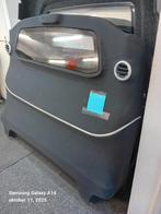 Mercedes v klasse tussenschot, Ophalen, Mercedes-Benz