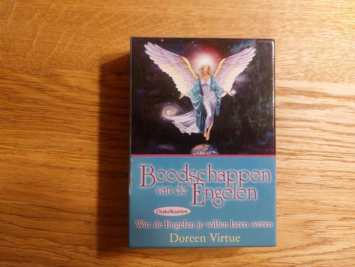 Doreen Virtue - Boodschappen van de Engelen, Boeken, Esoterie en Spiritualiteit, Zo goed als nieuw, Overige typen, Tarot of Kaarten leggen