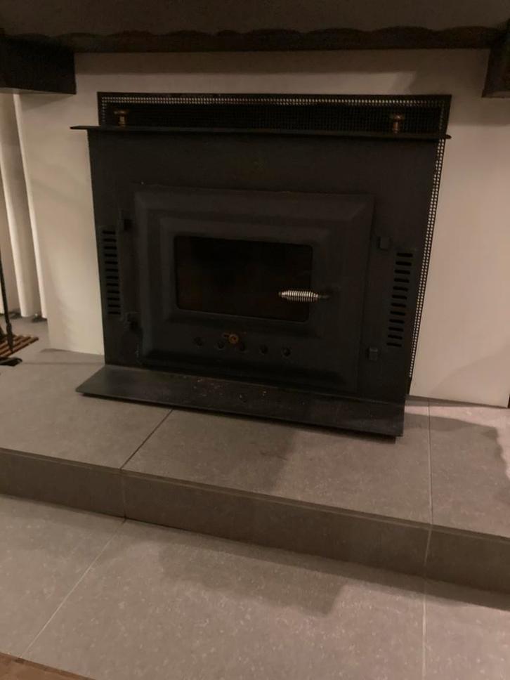 Inbouw inzethaard kachel houtkachel hout zwart inbouwkachel, Huis en Inrichting, Haarden, Gebruikt, Houthaard, Ophalen