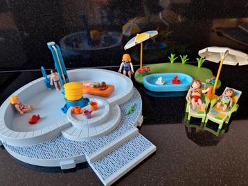 Zwembad playmobil beschikbaar voor biedingen