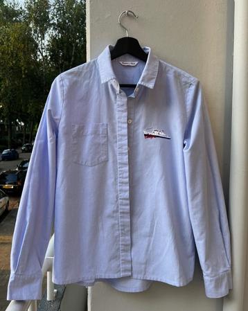 Light Blue Shirt with Embroidery beschikbaar voor biedingen