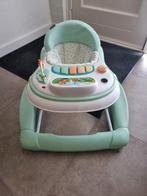 Mintgroene babywalker, Ophalen