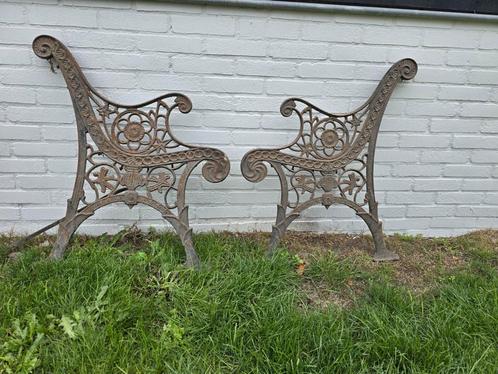 Gietijzeren Bankzijden Tuinbank, Antiek en Kunst, Antiek | Meubels | Stoelen en Banken, Ophalen of Verzenden